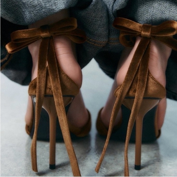 Zara Shoes - Zara Bow Velvet Effect Heeled Sandals size 8 & 9